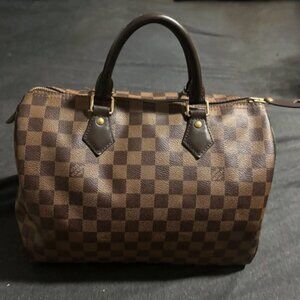 Louis Vuitton Damier Speedy Bag | Excellent Condition